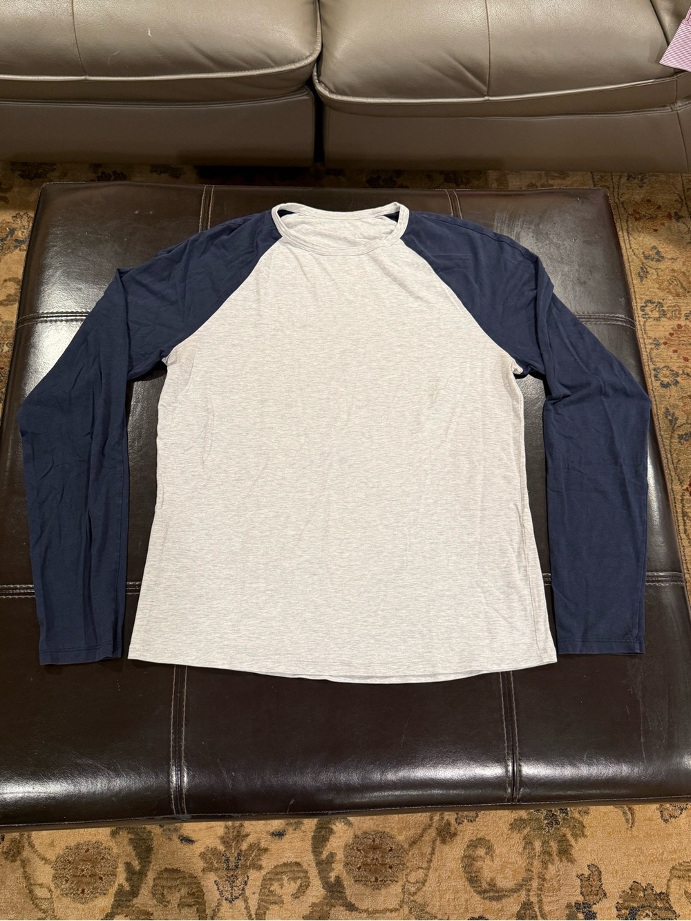 lululemon athletica Two-Tone Raglan Long-Sleeve Shirt — Light Gray & Navy